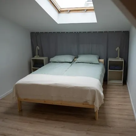 The Good Powisle 3 Bedrooms Warsaw