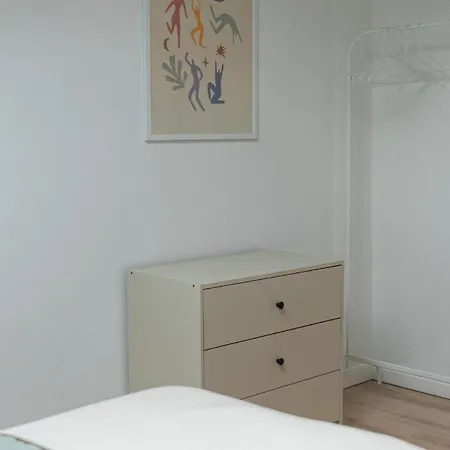 The Good Powisle 3 Bedrooms Warschau