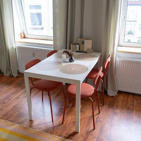 The Good Powisle 3 Bedrooms *